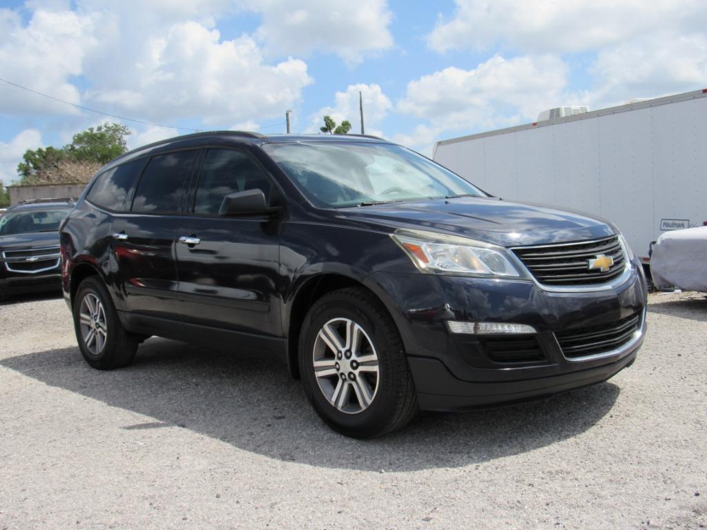 2017 Chevrolet Traverse - $10,995