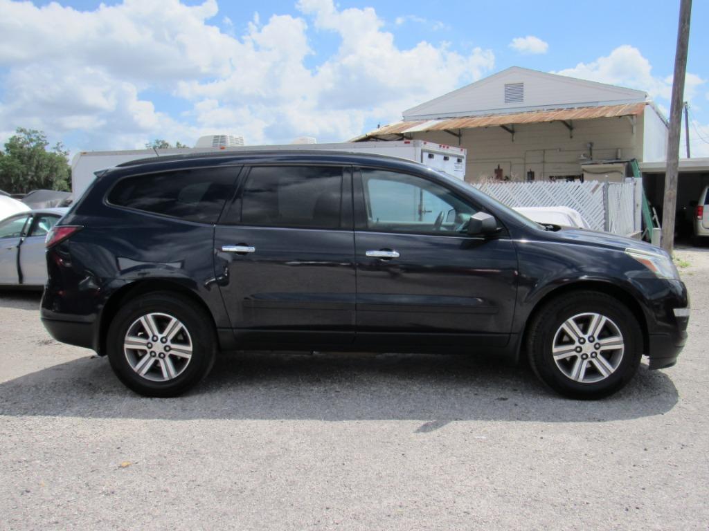 2017 Chevrolet Traverse - $10,995