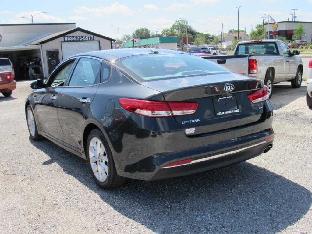 2016 Kia Optima - $11,475