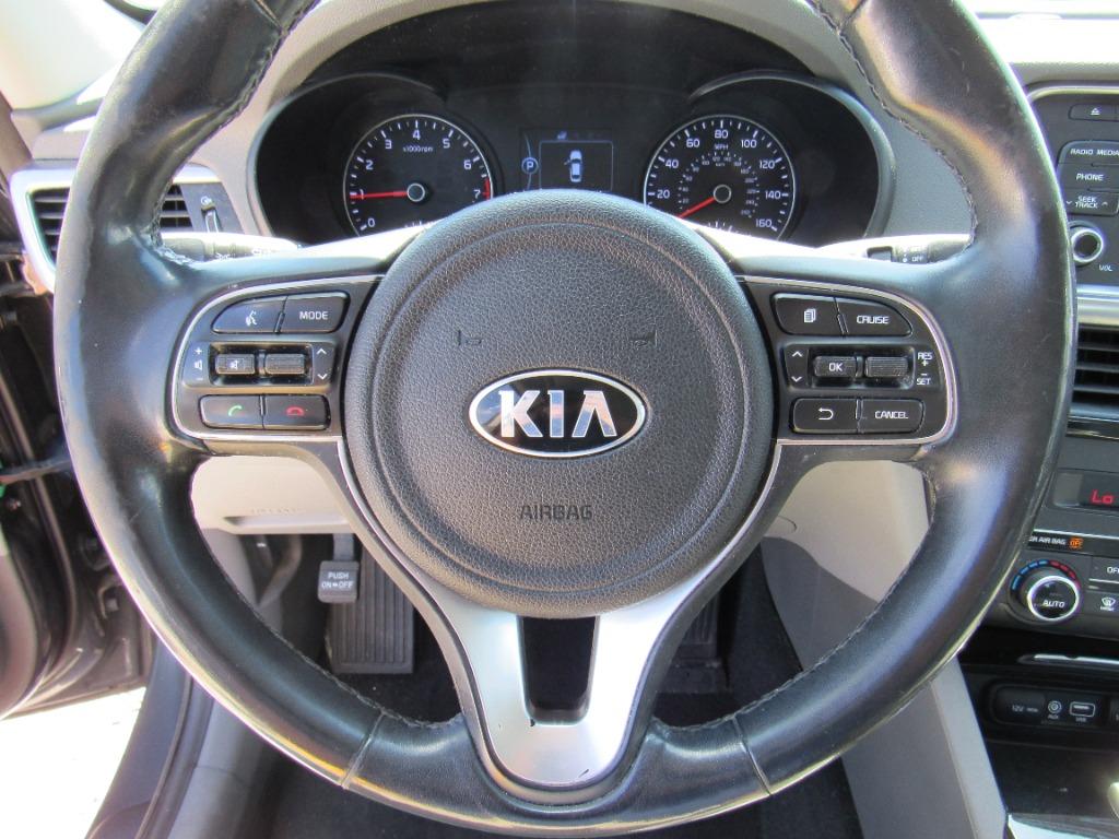 2016 Kia Optima - $11,475