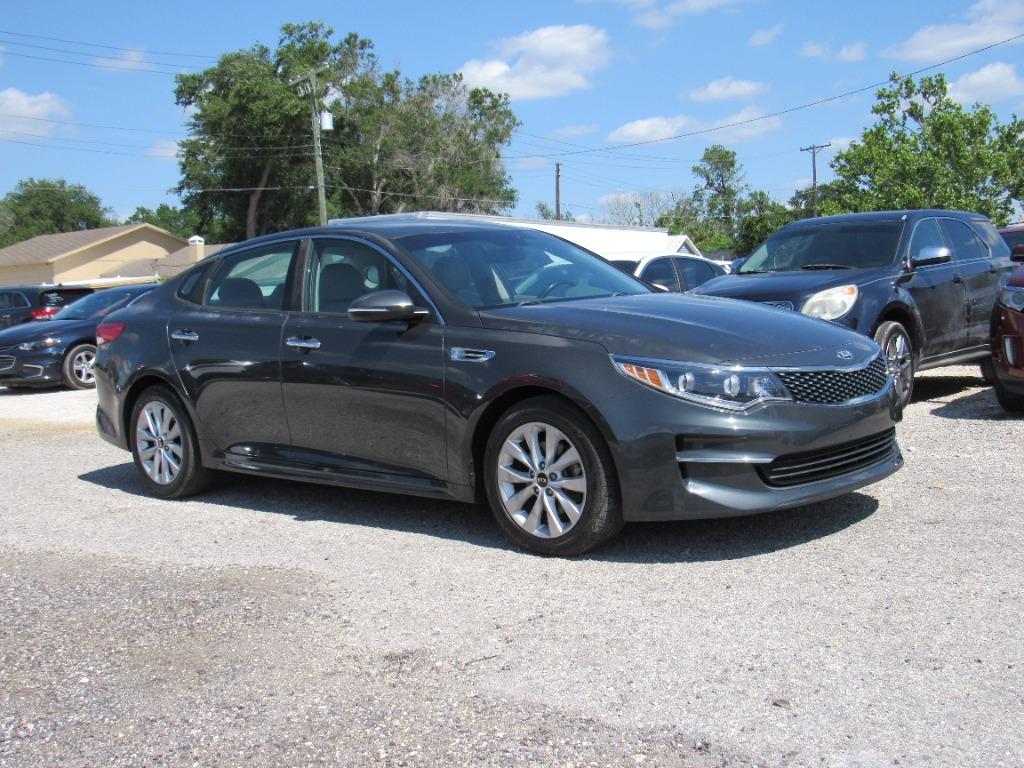 2016 Kia Optima - $11,475