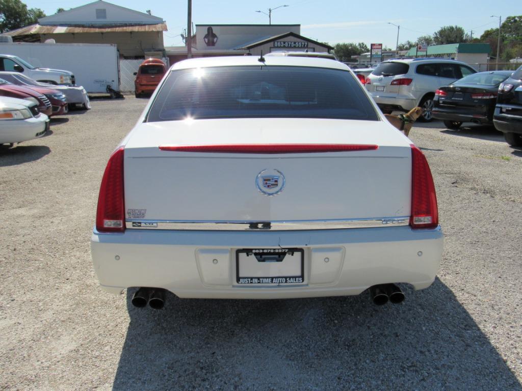 2008 Cadillac DTS - $3,995