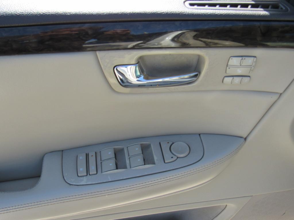 2008 Cadillac DTS - $3,995