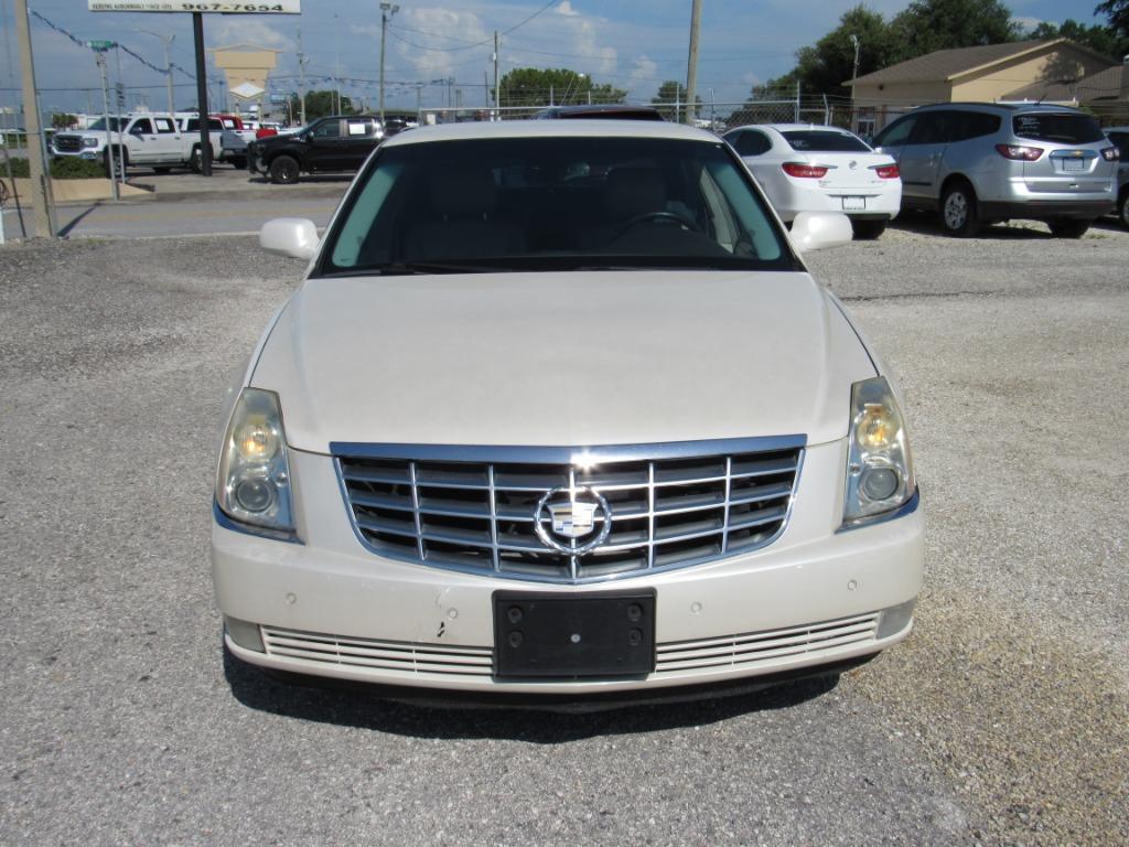 2008 Cadillac DTS - $3,995