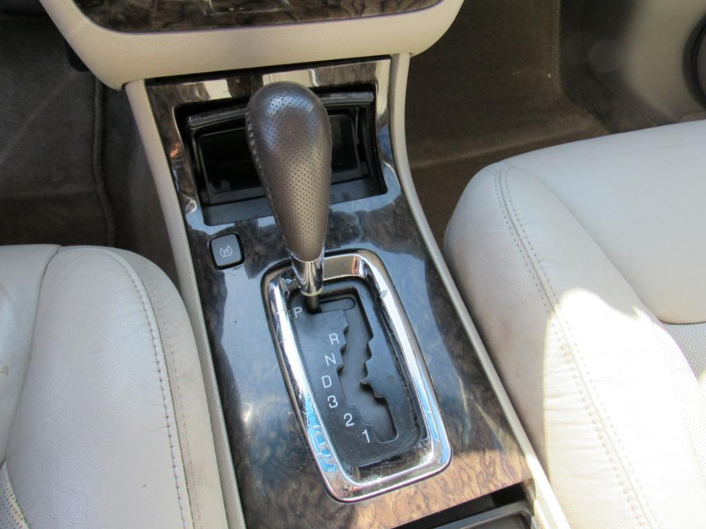 2008 Cadillac DTS - $3,995
