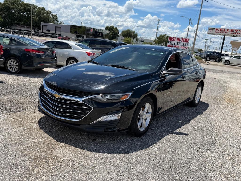 2019 Chevrolet Malibu - $10,995