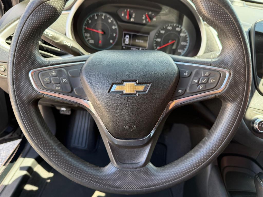 2019 Chevrolet Malibu - $10,995