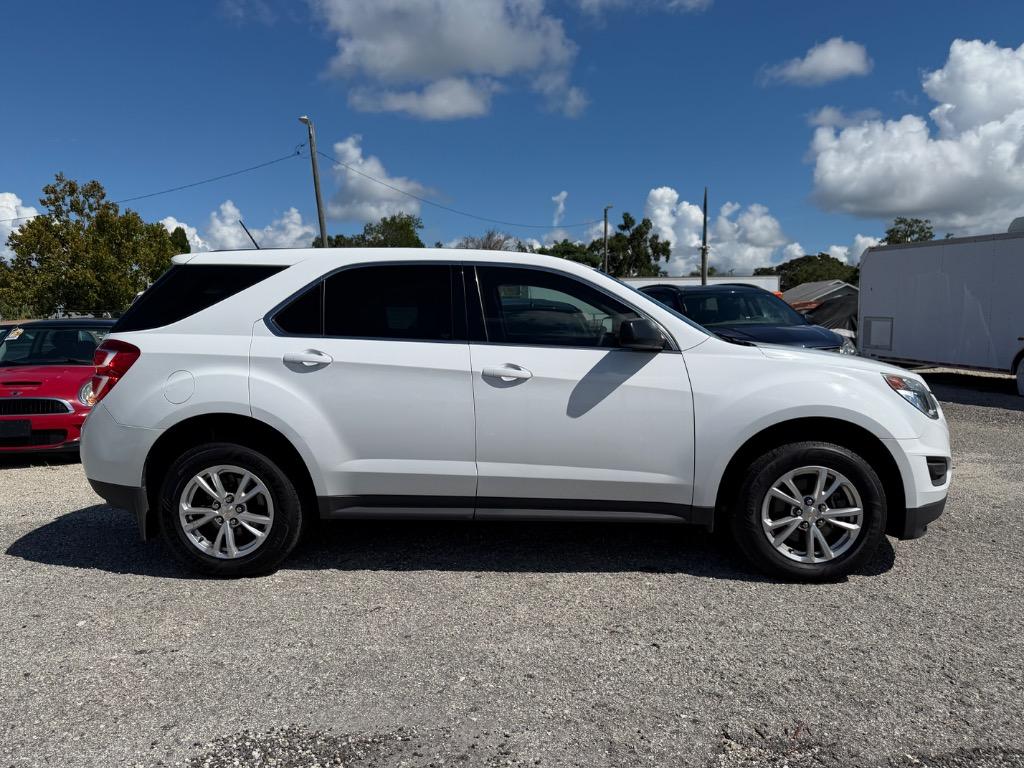 2017 Chevrolet Equinox - $10,995