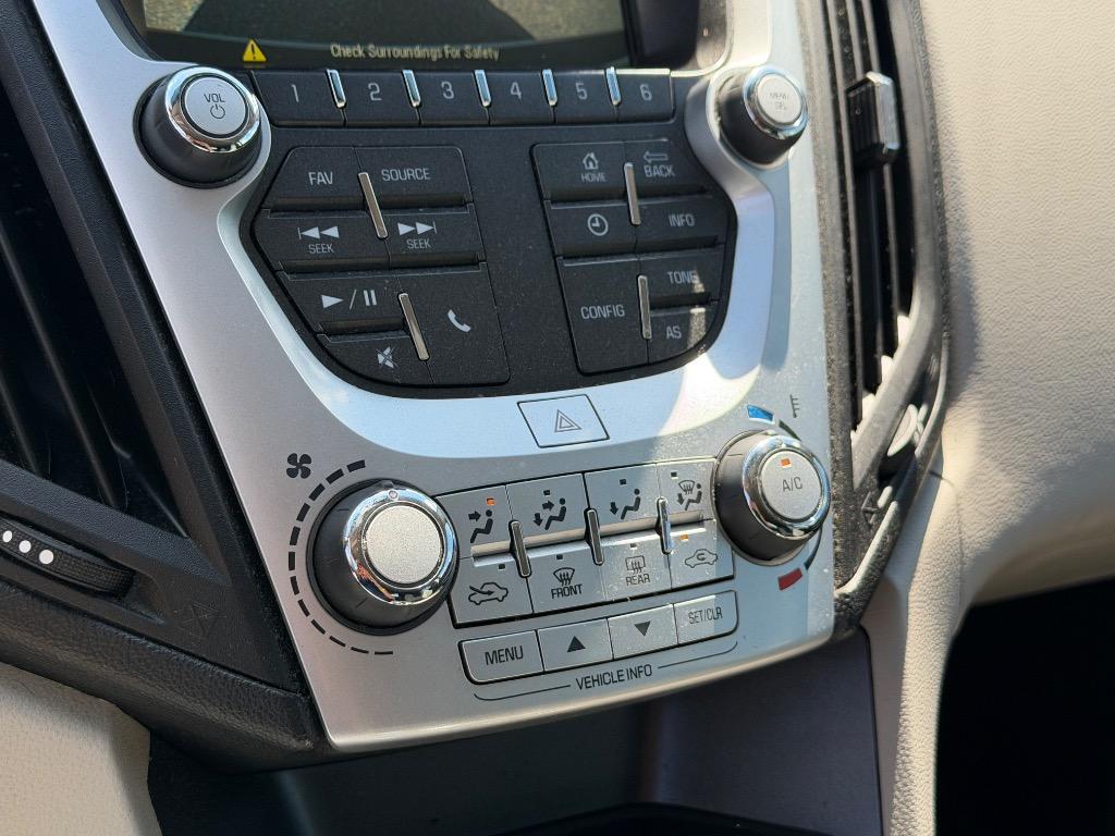 2017 Chevrolet Equinox - $10,995