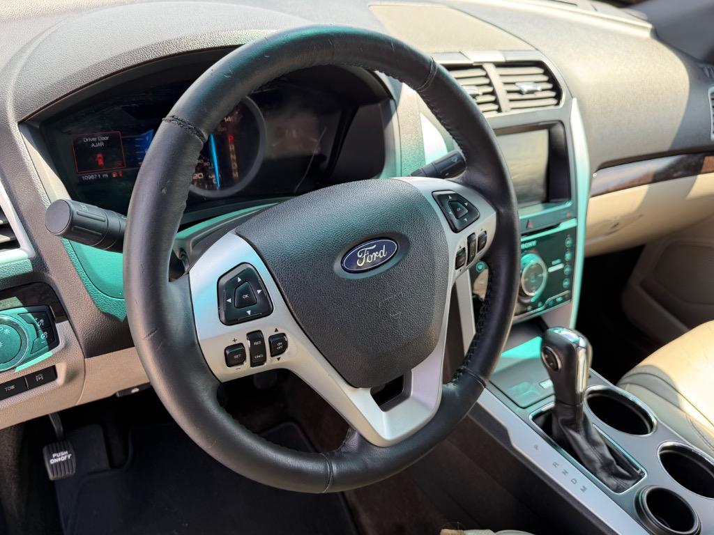 2014 Ford Explorer - $9,995