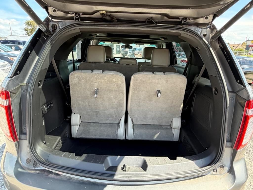 2014 Ford Explorer - $9,995