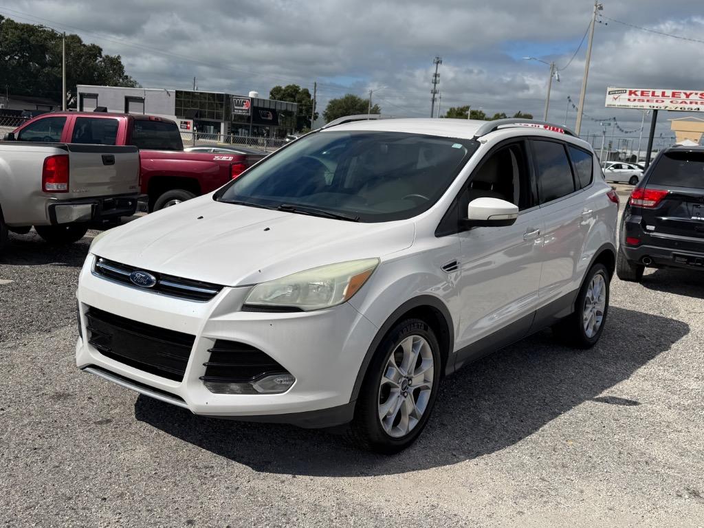 2015 Ford Escape - $8,995