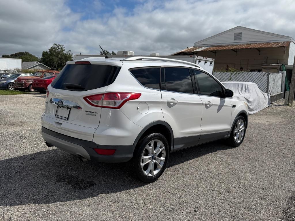 2015 Ford Escape - $8,995