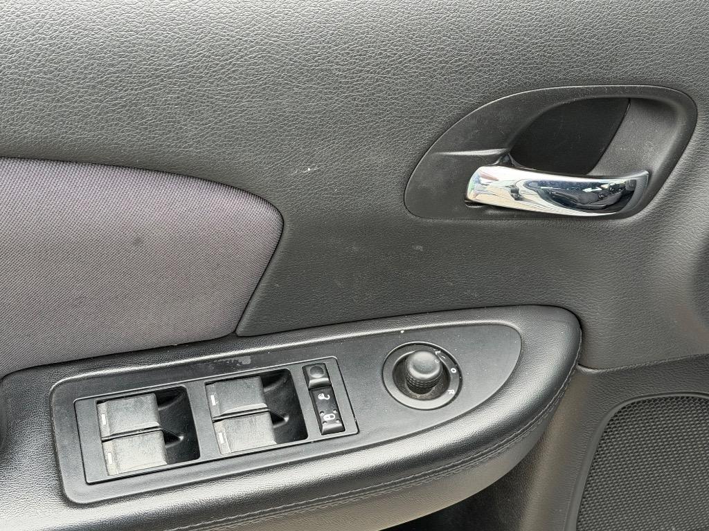 2013 Chrysler 200