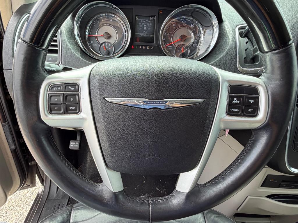 2015 Chrysler Town And Country