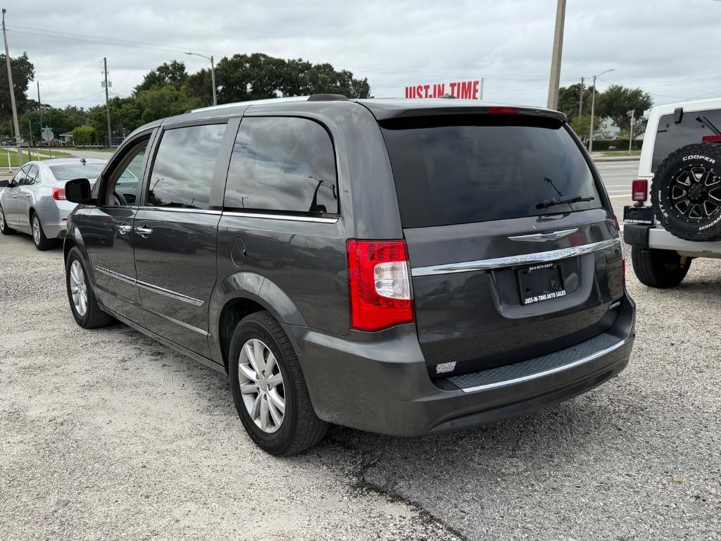2015 Chrysler Town And Country