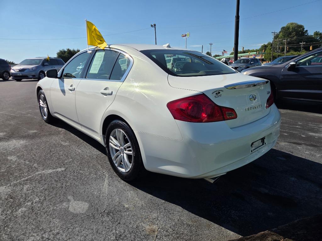 2012 INFINITI G