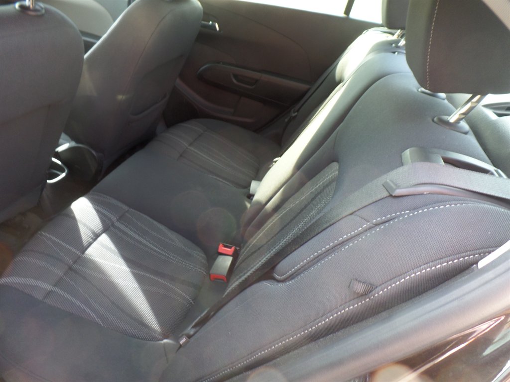 2015 Chevrolet Sonic - $7,495