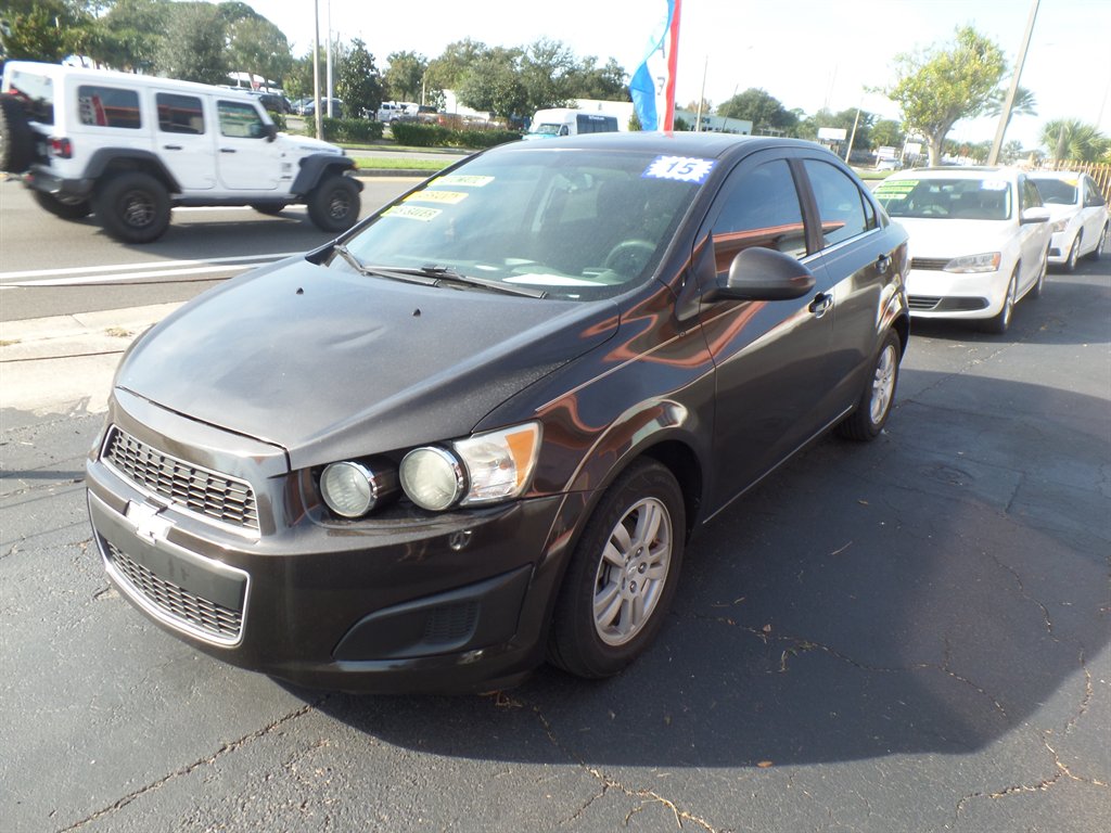 2015 Chevrolet Sonic - $7,495
