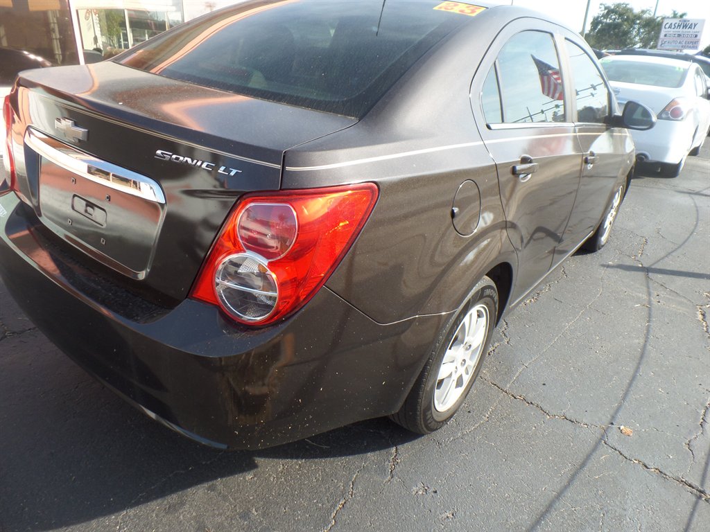 2015 Chevrolet Sonic - $7,495