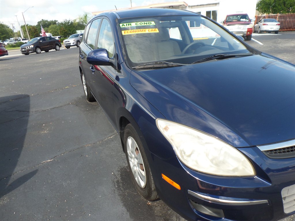 2012 Hyundai Elantra - $8,995