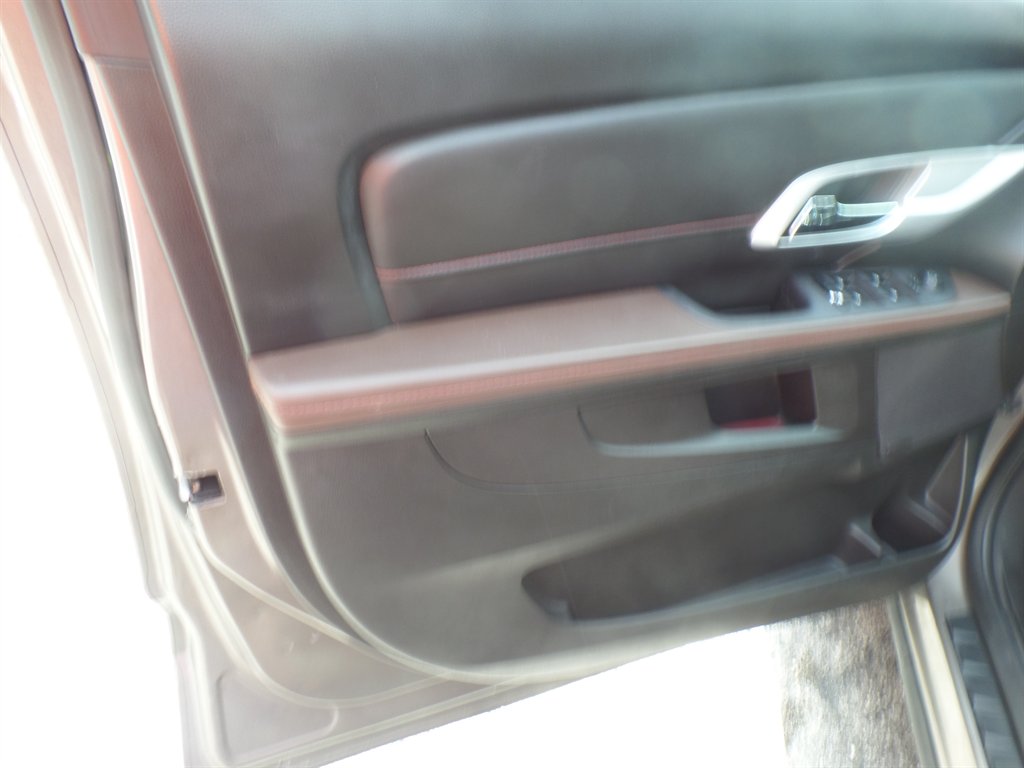 2011 GMC Terrain SLT-2 photo
