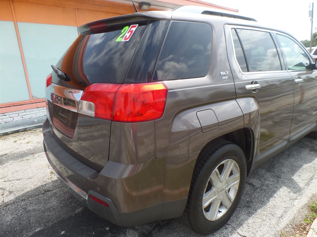 2011 GMC Terrain SLT-2 photo