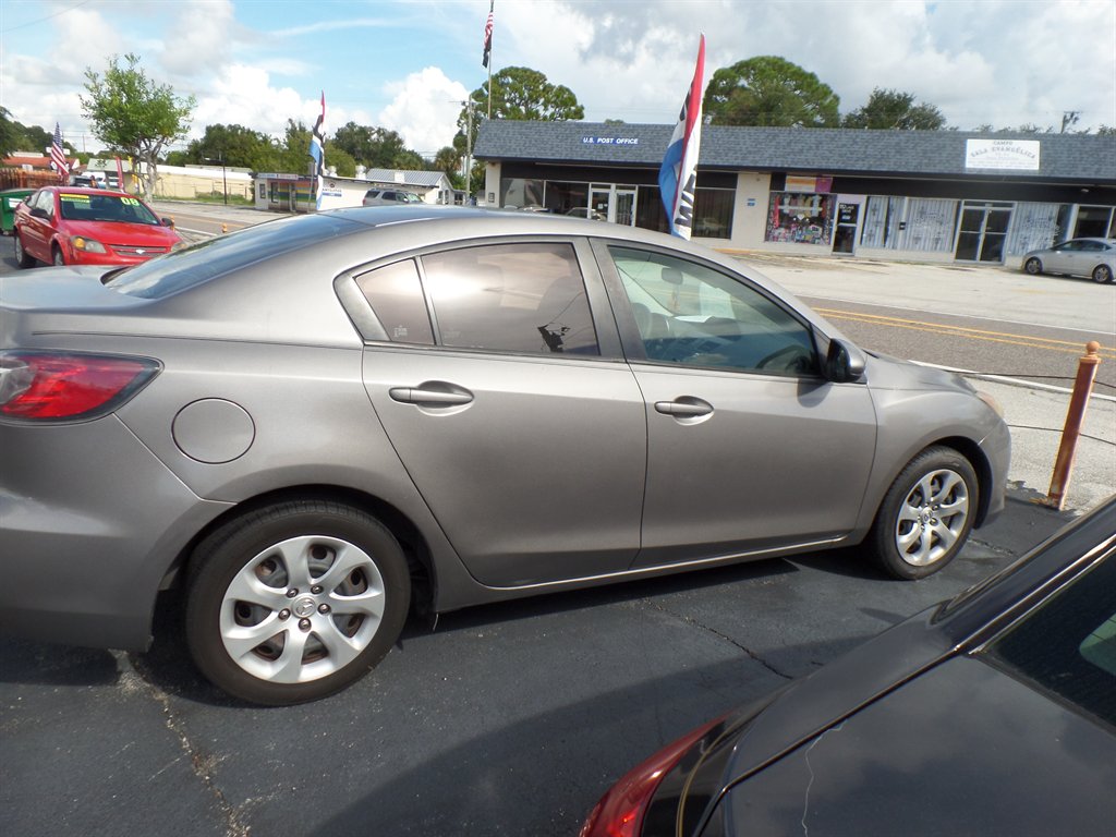 2013 MAZDA MAZDA3 - $6,995