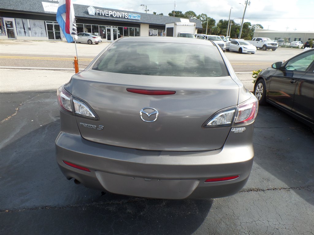 2013 MAZDA MAZDA3 - $6,995