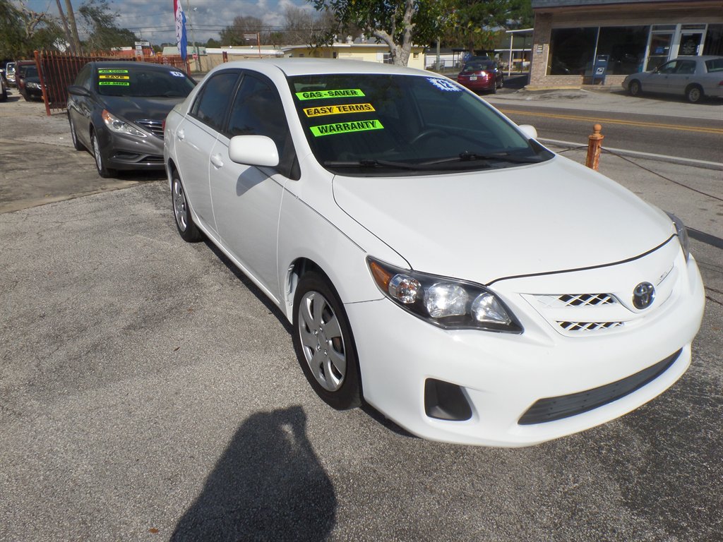 2012 Toyota Corolla L photo