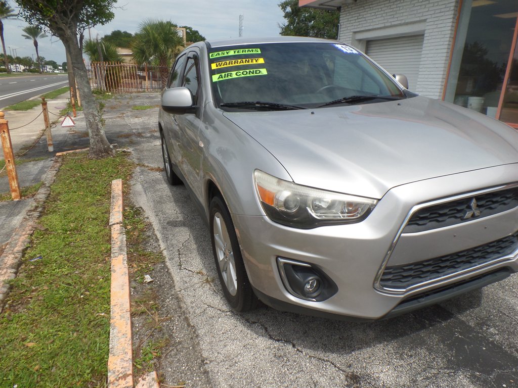 2013 Mitsubishi Outlander - $7,495