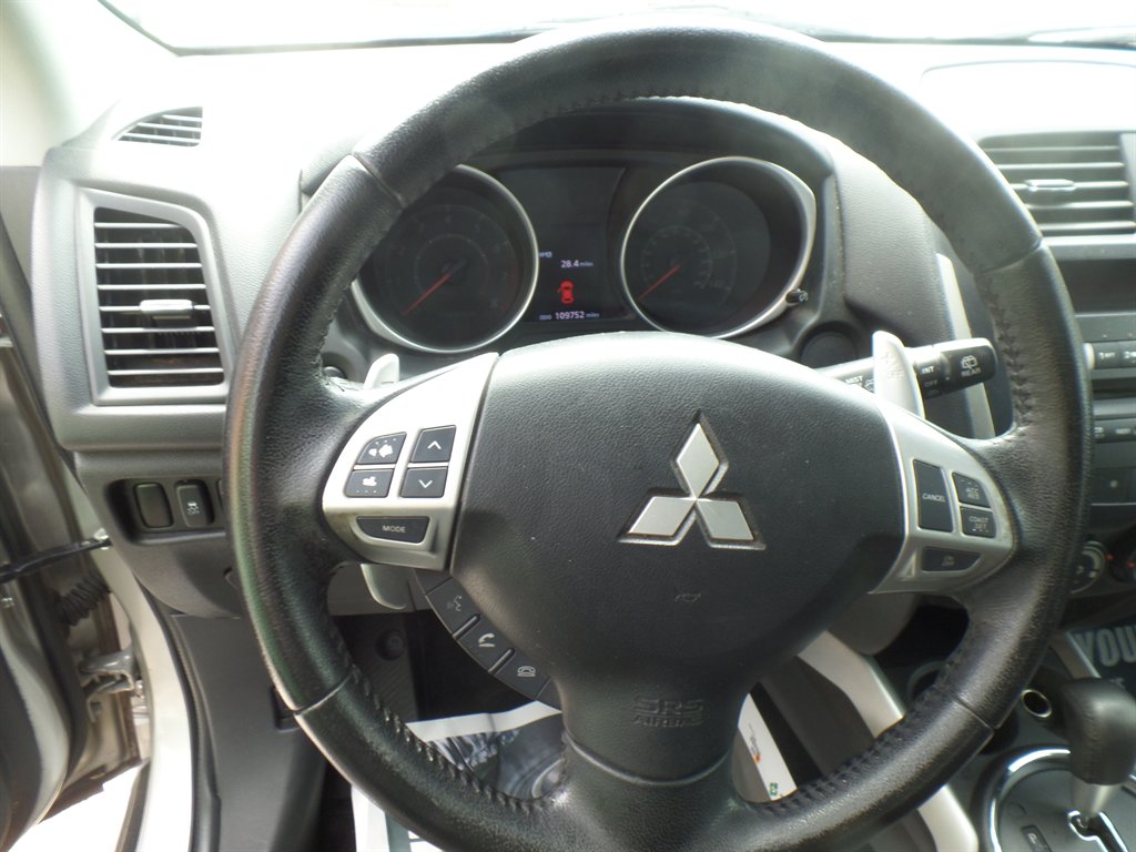 2013 Mitsubishi Outlander - $7,495