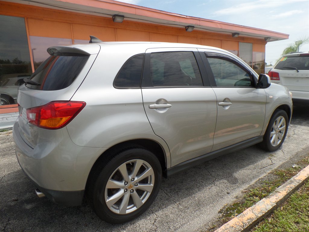 2013 Mitsubishi Outlander - $7,495