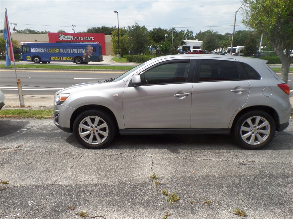 2013 Mitsubishi Outlander - $7,495