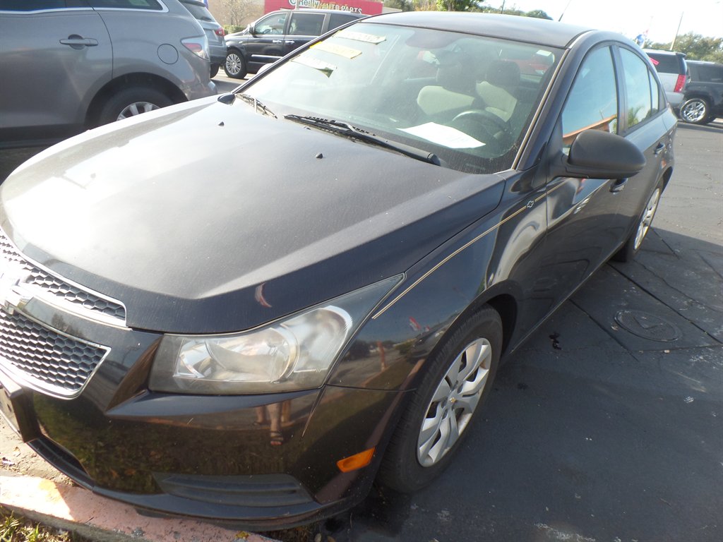2014 Chevrolet Cruze - $6,995