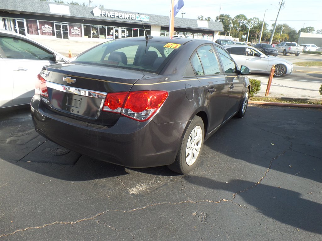 2014 Chevrolet Cruze - $6,995