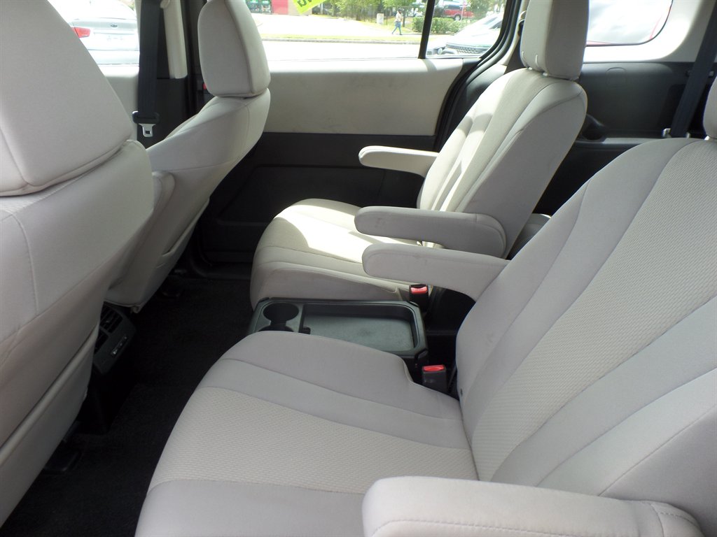 2014 MAZDA MAZDA5 - $7,995
