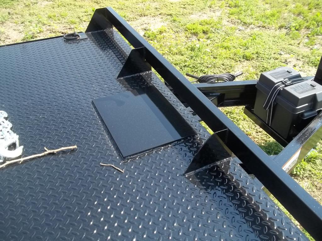 2022 hawke 20 ft tilt 10k - $8,995
