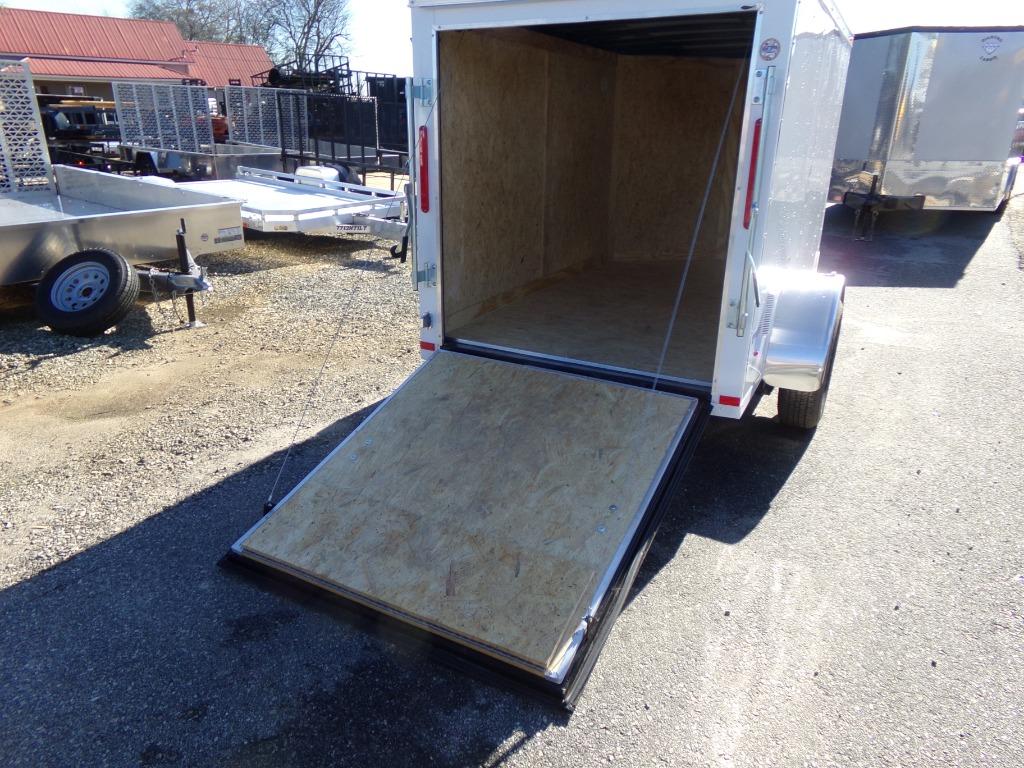 2022 freedom trailers 5 x 8 - $3,595