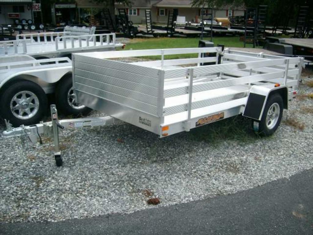 2023 Aluma Aluma - $4,395