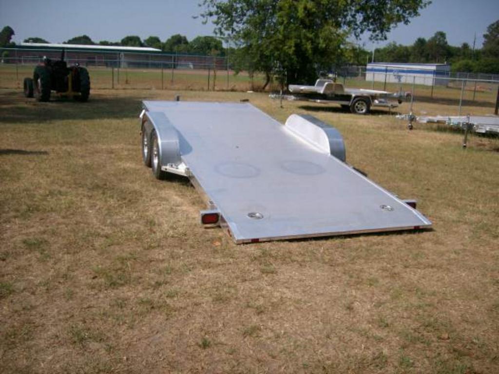 2023 Aluma Aluma - $11,995
