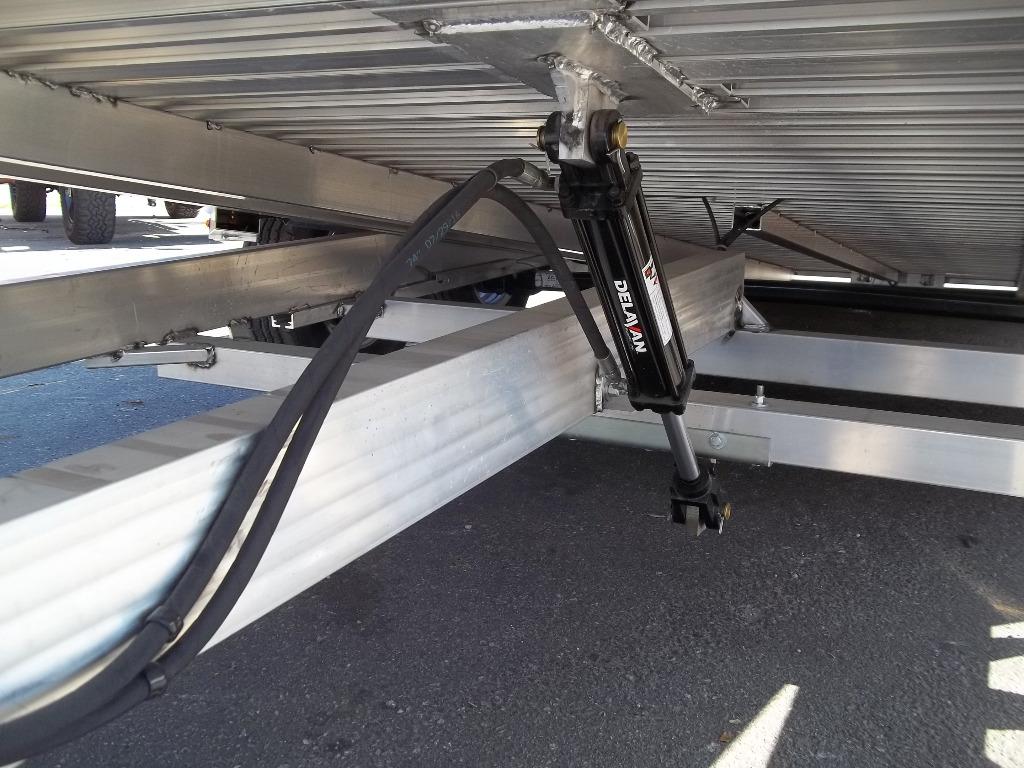 2023 Alloy 8218 tilt electric - $13,995