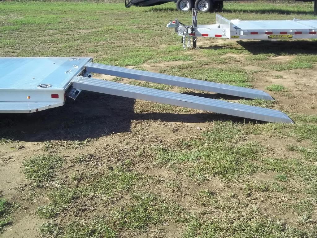 2023 Aluma Aluma - $15,995