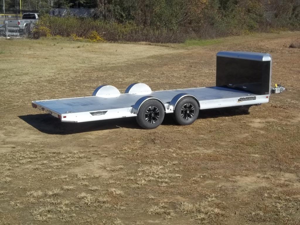 2023 aluma 8222 H executive series - $16,995