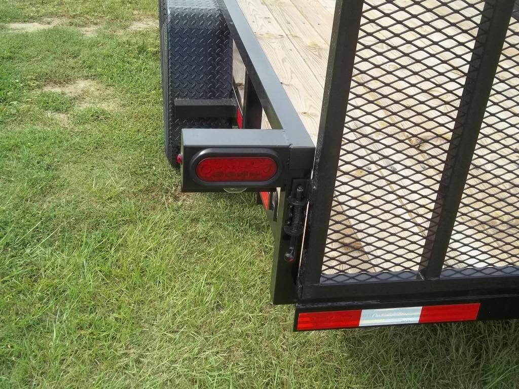 2022 TRIPLE CROWN TRAILERS, INC 82 x 16 utility - $3,995