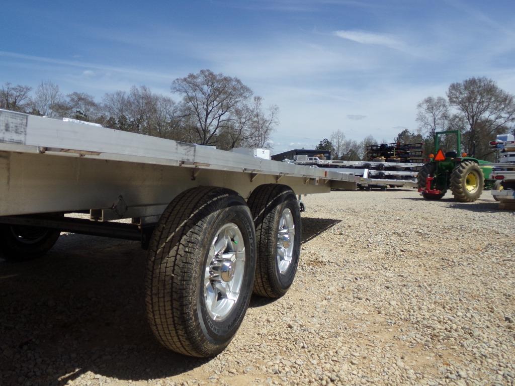 2023 Aluma Aluma - $15,995