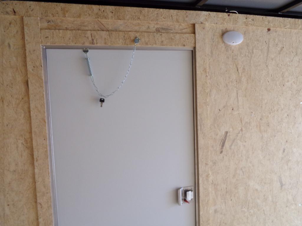 2021 covered wagon 7 x 16 barn door - $7,195