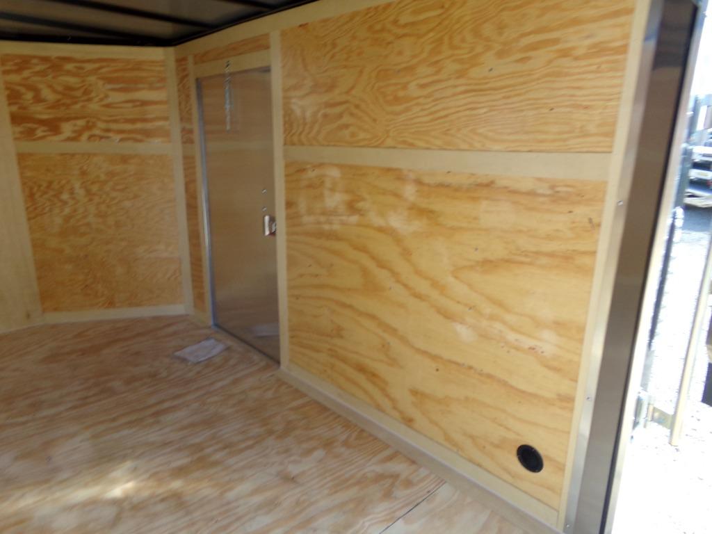 2022 Diamond Cargo 7 x 10 mcp - $5,795