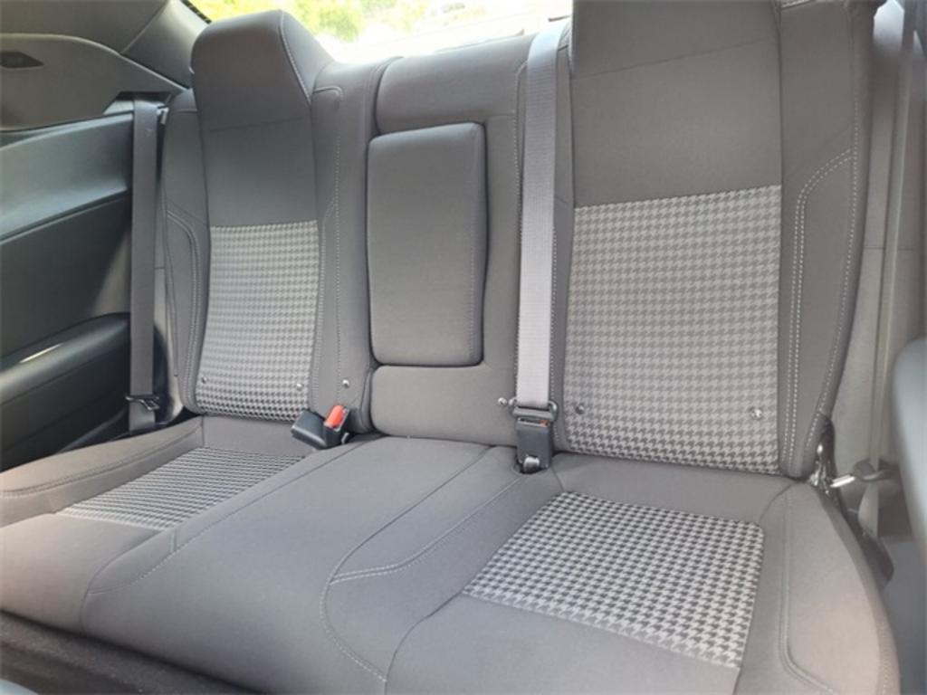 2023 Chrysler 300 - $34,399