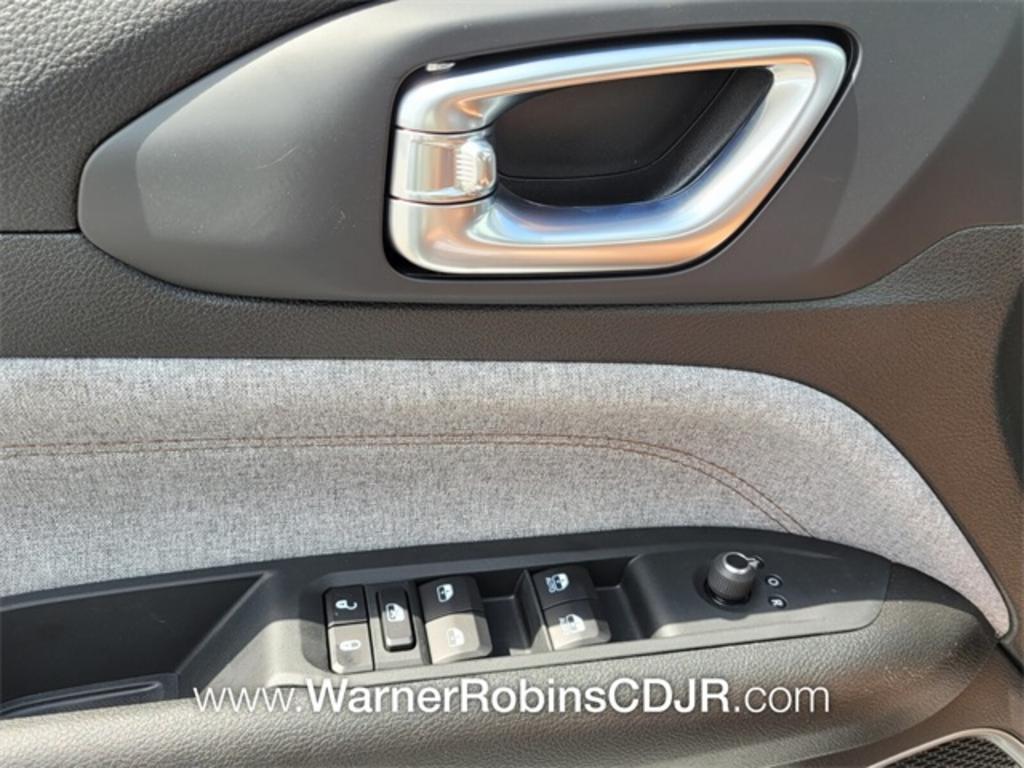 2023 Jeep Compass - $35,977